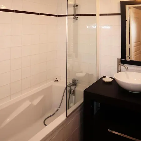 La Combe D Or - En De Standing Mae-3864 Apartment *
